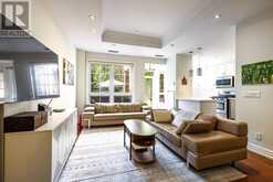 TH9 - 21 BURKEBROOK PLACE | Toronto Ontario | Slide Image Twelve