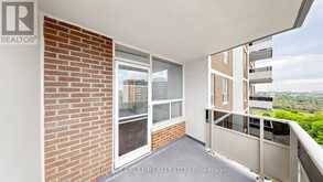 1808 - 10 EDGECLIFF GOLFWAY | Toronto Ontario | Slide Image Thirty-six