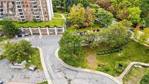 1808 - 10 EDGECLIFF GOLFWAY | Toronto Ontario | Slide Image Thirty-nine