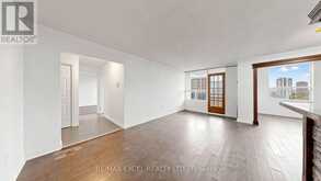 1808 - 10 EDGECLIFF GOLFWAY | Toronto Ontario | Slide Image Eight