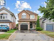 554 ALDERSHOT DRIVE | Oshawa Ontario | Slide Image Two