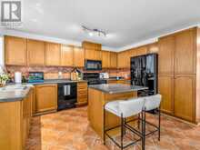 849 JOE PERSECHINI DRIVE | Newmarket Ontario | Slide Image Seven