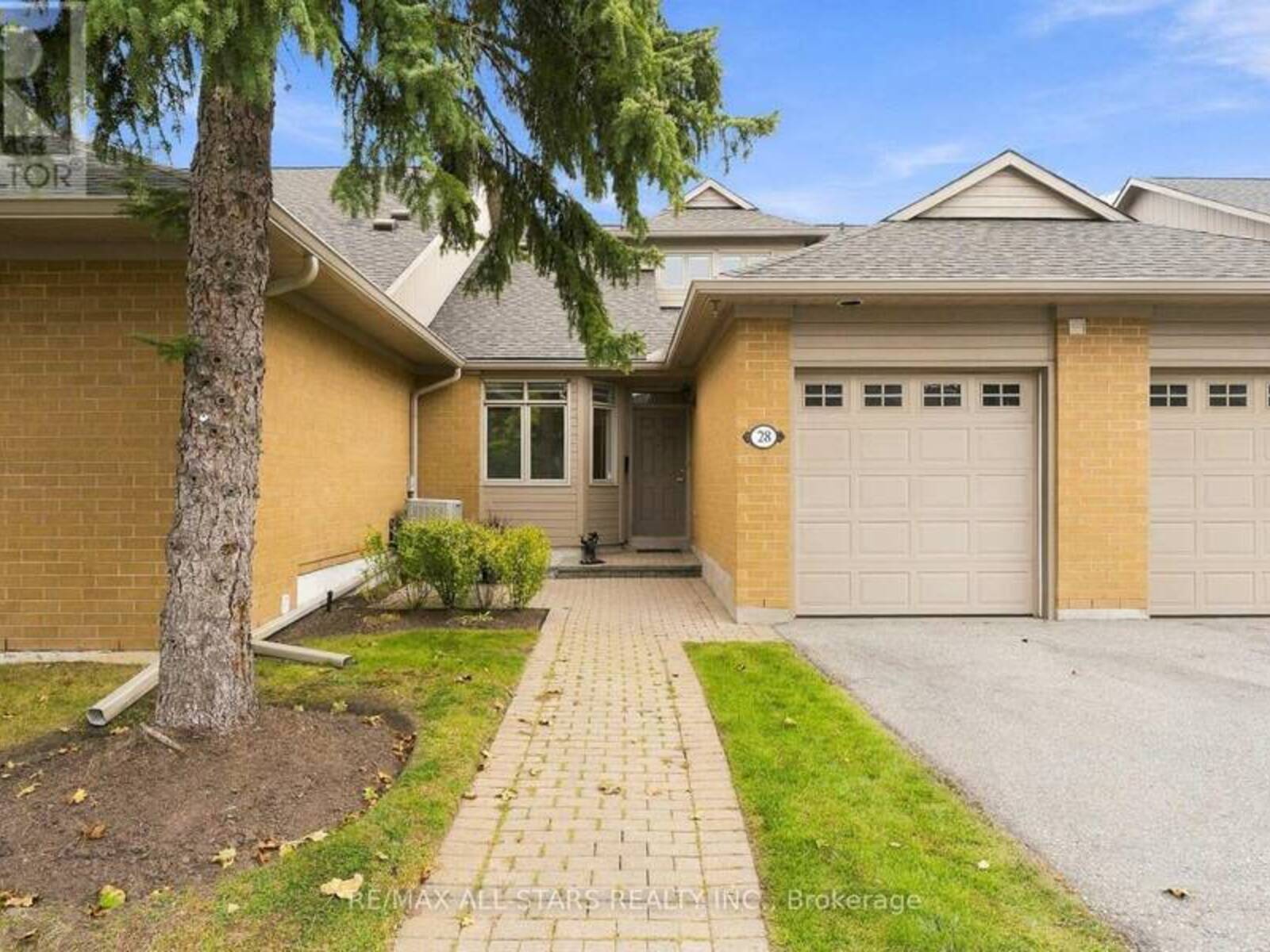 28 BLUE HERON BEACH WAY, Markham, Ontario L6E 1B4