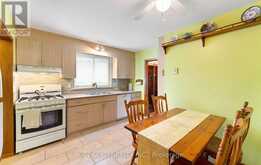 22 ALMAYO CRESCENT | Toronto Ontario | Slide Image Fourteen