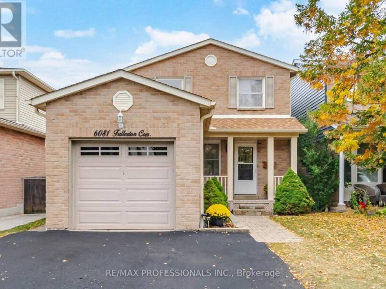 6081 FULLERTON CRESCENT, Mississauga, Ontario L5N 3A3