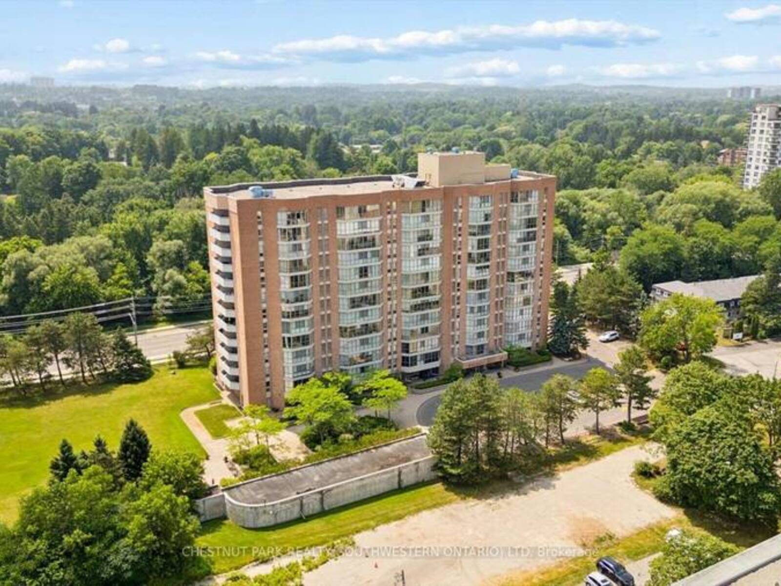 PH9 - 265 WESTCOURT PLACE, Waterloo, Ontario N2L 6E4