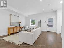 4 WOODVILLE AVENUE | Toronto Ontario | Slide Image Nine