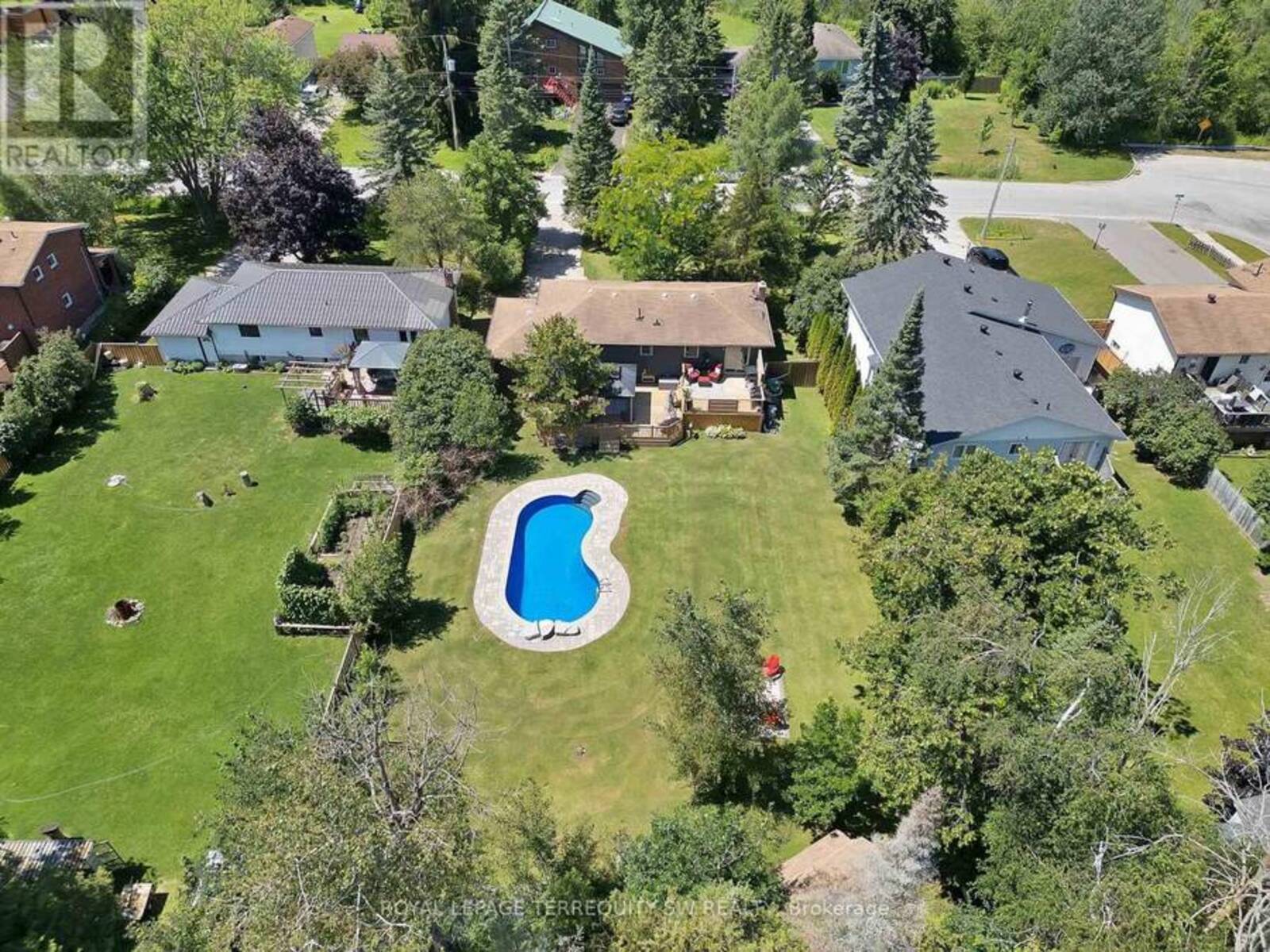 2249 WILLARD AVENUE, Alcona, Ontario L9S 2B8