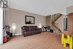 104 FERGUSON DRIVE | Barrie Ontario | Slide Image Ten