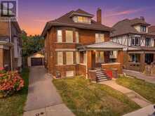 100 BALSAM AVENUE S | Hamilton Ontario | Slide Image One