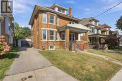 100 BALSAM AVENUE S | Hamilton Ontario | Slide Image Three