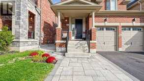 13 MICKLEFIELD AVENUE | Whitby Ontario | Slide Image Three