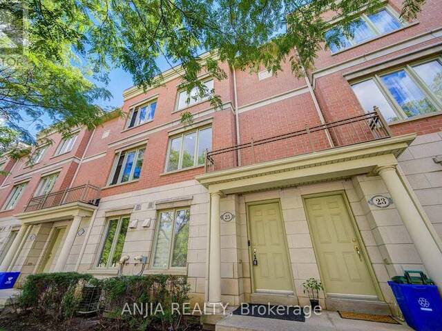 25 GALLERIA PARKWAY Markham Ontario, L3T 0A4 - 3 Bedrooms Condo For Sale