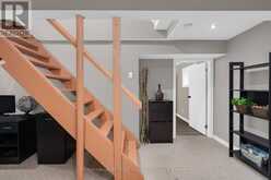 48 OREN BOULEVARD | Barrie Ontario | Slide Image Sixteen