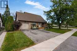 48 OREN BOULEVARD | Barrie Ontario | Slide Image One