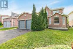 230 MARY ANNE DRIVE | Barrie Ontario | Slide Image Three