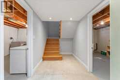 56 EVERTON PLACE | Hamilton Ontario | Slide Image Thirty-one