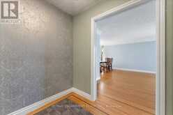 56 EVERTON PLACE | Hamilton Ontario | Slide Image Six
