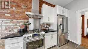 201 SEATON STREET | Toronto Ontario | Slide Image Nineteen