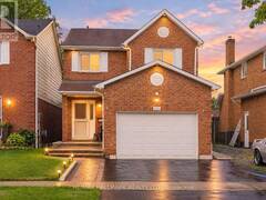 1322 REDWOOD LANE Pickering Ontario, L1X 1C5