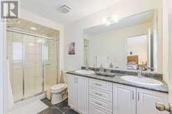 27 BEECHBOROUGH CRESCENT | East Gwillimbury Ontario | Slide Image Thirty-one