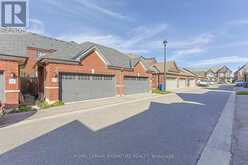 27 BEECHBOROUGH CRESCENT | East Gwillimbury Ontario | Slide Image Fifty
