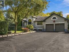 6513 KING ROAD Nobleton Ontario, L0G 1N0