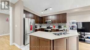 47 GOODSWAY TRAIL | Brampton Ontario | Slide Image Eight