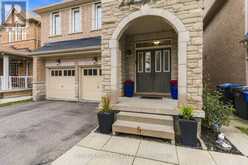5 PENELOPE STREET | Brampton Ontario | Slide Image Four