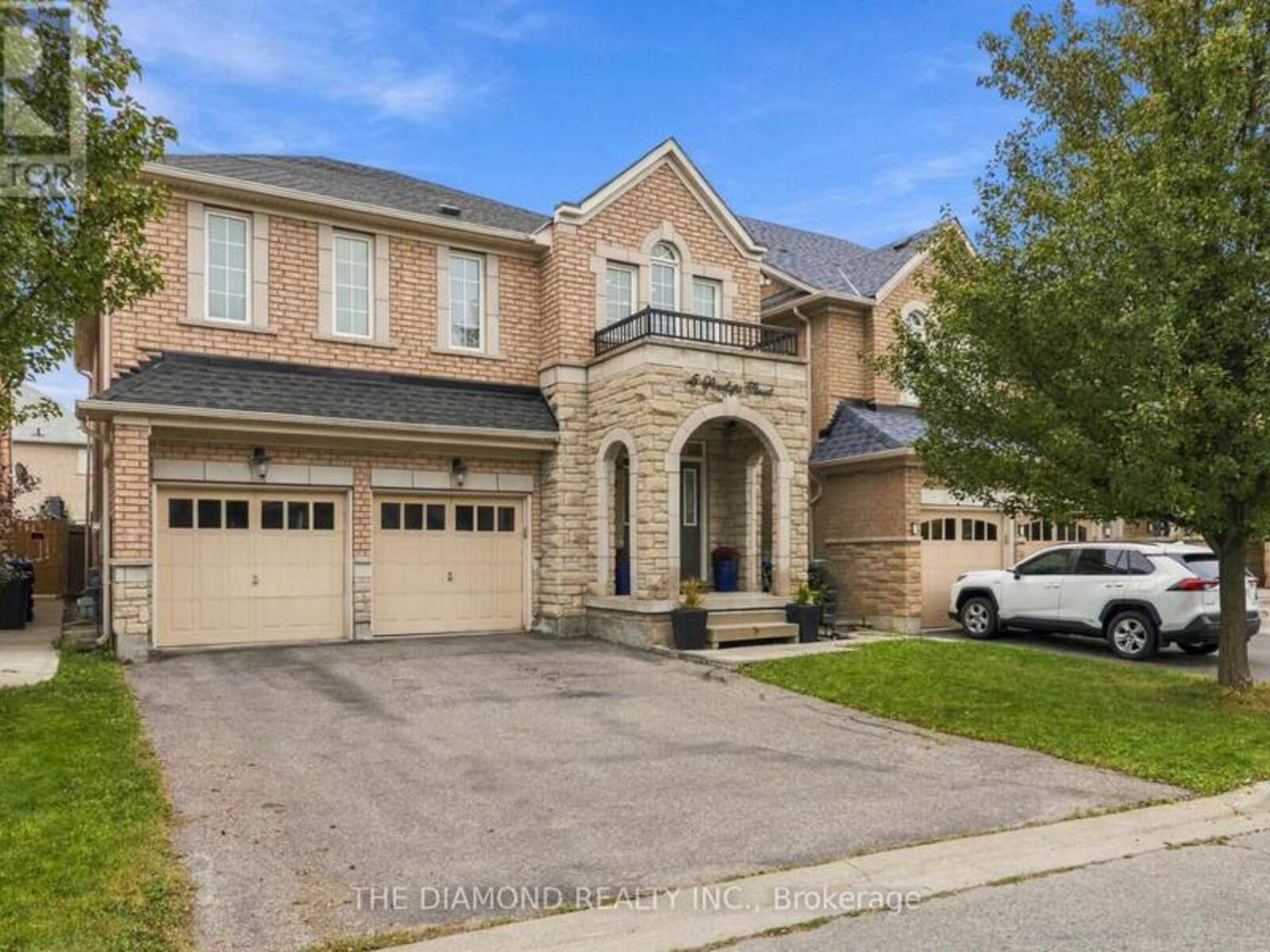 5 PENELOPE STREET, Brampton, Ontario L6P 3H7