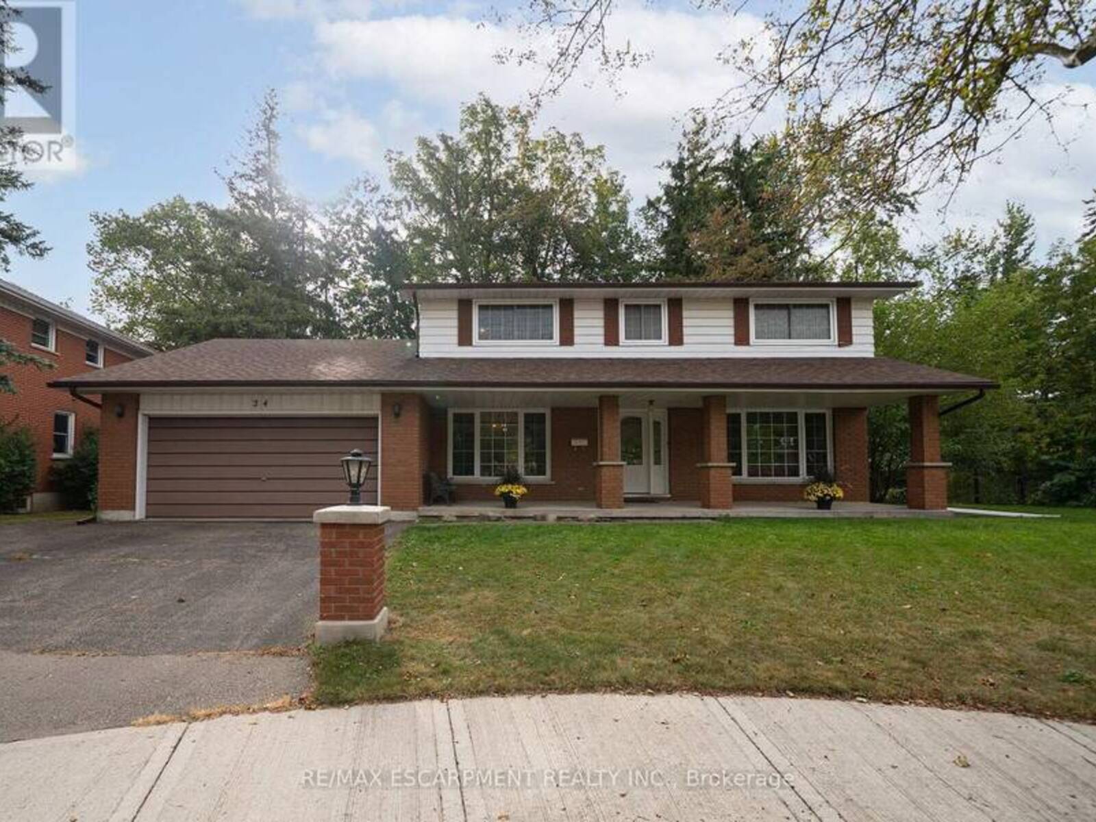 24 JAPONICA CRESCENT, Brantford, Ontario N3R 1N6
