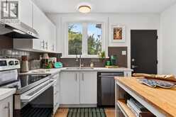 38 BRIGHTSIDE DRIVE | Toronto Ontario | Slide Image Thirteen