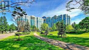 502 - 7825 BAYVIEW AVENUE | Markham Ontario | Slide Image One