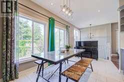 292 SHERIDAN COURT | Newmarket Ontario | Slide Image Eight