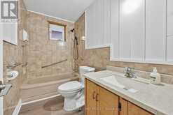 135 PETER STREET | East Gwillimbury Ontario | Slide Image Thirty-two