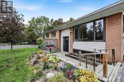 135 PETER STREET | East Gwillimbury Ontario | Slide Image Six