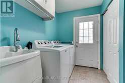 313 HICKLING TRAIL | Barrie Ontario | Slide Image Nineteen