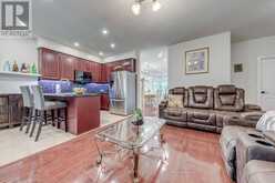 25 PINECLIFF CRESCENT | Barrie Ontario | Slide Image Fourteen