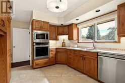 970 DANFORTH AVENUE | Burlington Ontario | Slide Image Nine