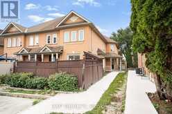 65 PRESSED BRICK DRIVE | Brampton Ontario | Slide Image Three