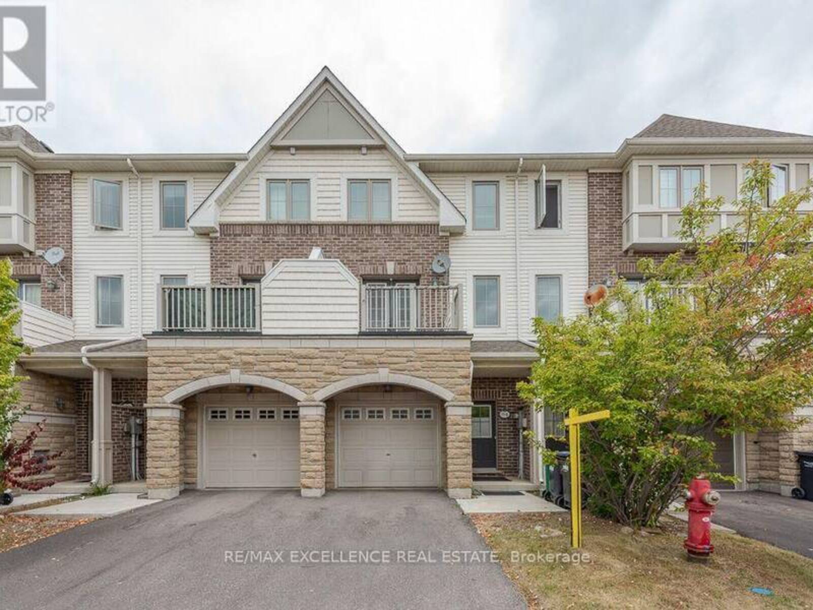 84 - 110 CEDAR LAKE CRESCENT, Brampton, Ontario L6Y 0R1