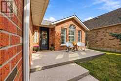 776 ACADIA DRIVE | Hamilton Ontario | Slide Image Two