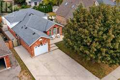776 ACADIA DRIVE | Hamilton Ontario | Slide Image Three