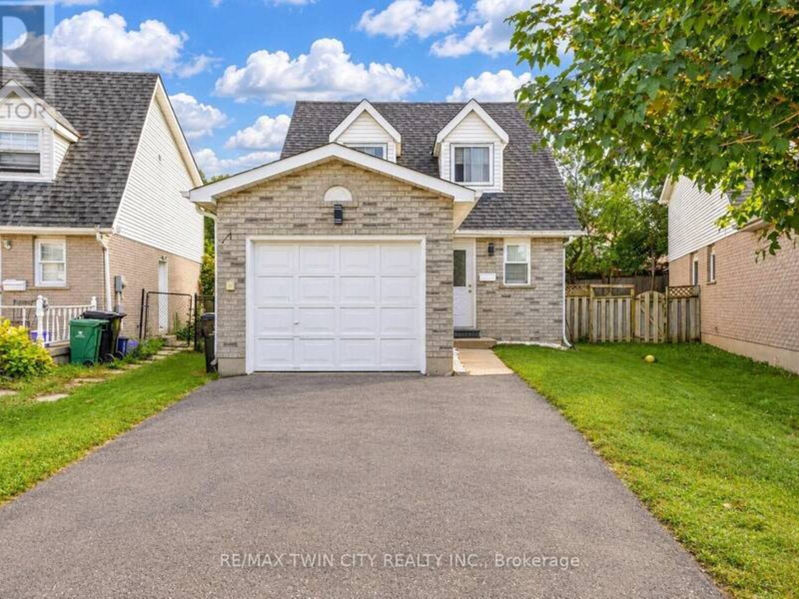 47 BUSHNELL DRIVE, Cambridge, Ontario N1R 8C5