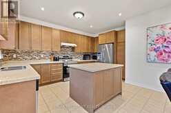 17 MCCARTNEY STREET | Hamilton Ontario | Slide Image Fifteen