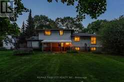 13 SOUTHWICK PLACE | Waterloo Ontario | Slide Image Forty-six