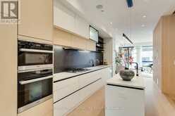 511 WOBURN AVENUE | Toronto Ontario | Slide Image Nine