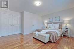 35 CLIFF GUNN ROAD | Newmarket Ontario | Slide Image Thirteen