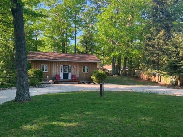1833 TINY BEACHES ROAD S Tiny Ontario, L0L 1P1 - 2 Bedrooms Home For Sale