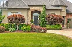 4 HOLDROYD COURT | Halton Hills Ontario | Slide Image Two